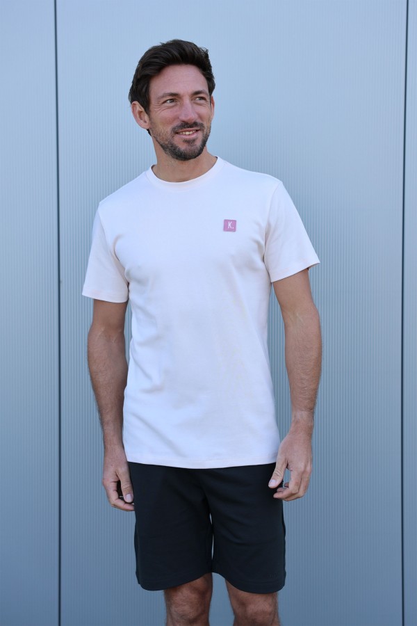 Afbeelding van LOFI 2201020216 743 Delicacy - Basic T-Shirt - Kultivate